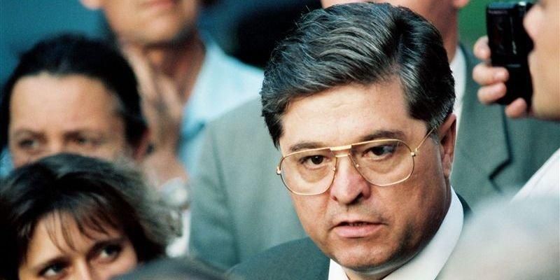 США готовят соглашение о "примирении" с Лазаренко США готовят соглашение о "примирении" с Лазаренко