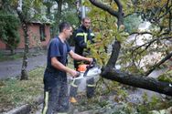 Потужна злива у Києві: у столиці борються із наслідками негоди, рух транспорту змінений