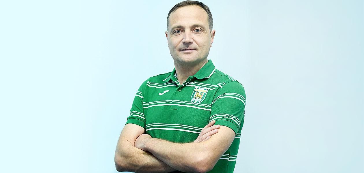 Тренера "Карпат" Олега Бойчишина уволили