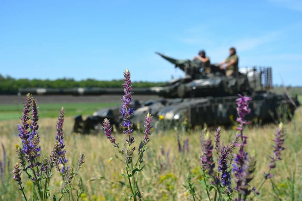 Сутки на фронте: оккупанты 30 раз открывали огонь по украинским позициям