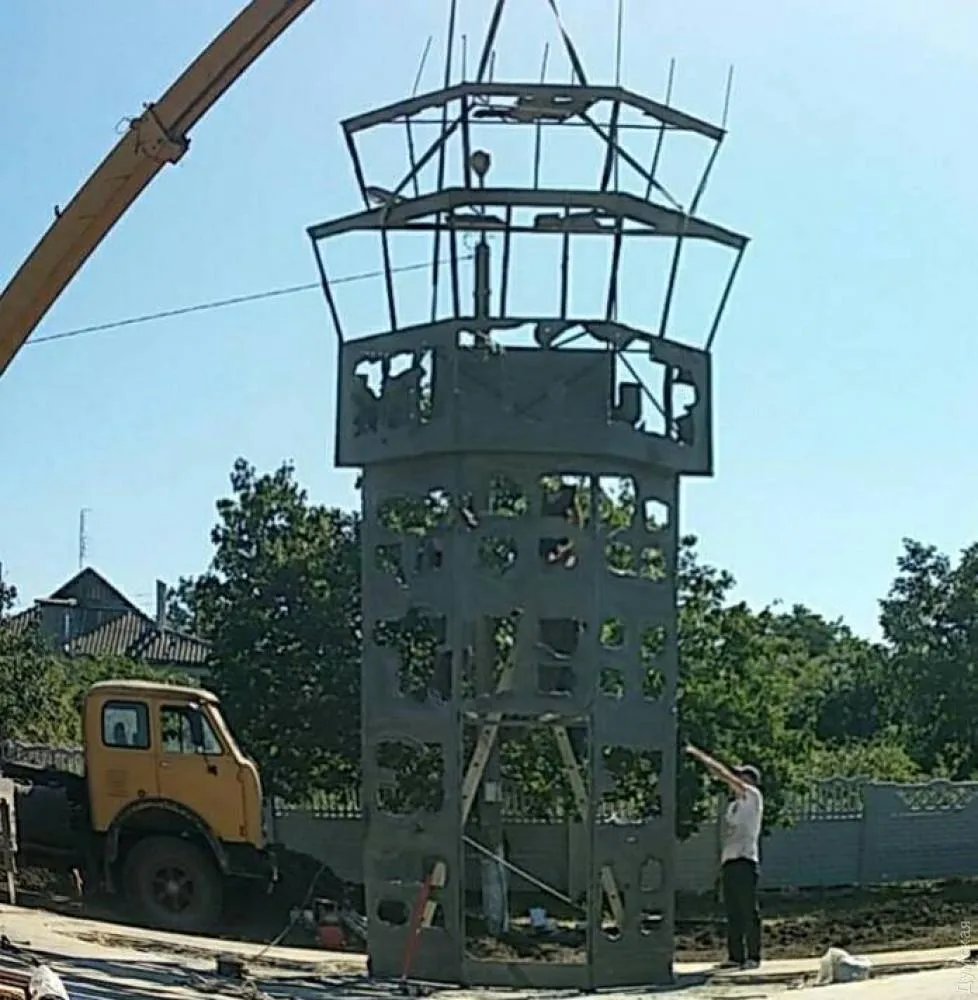 Одещина пам'ятник Донецький аеропорт Одещина пам'ятник Донецький аеропорт