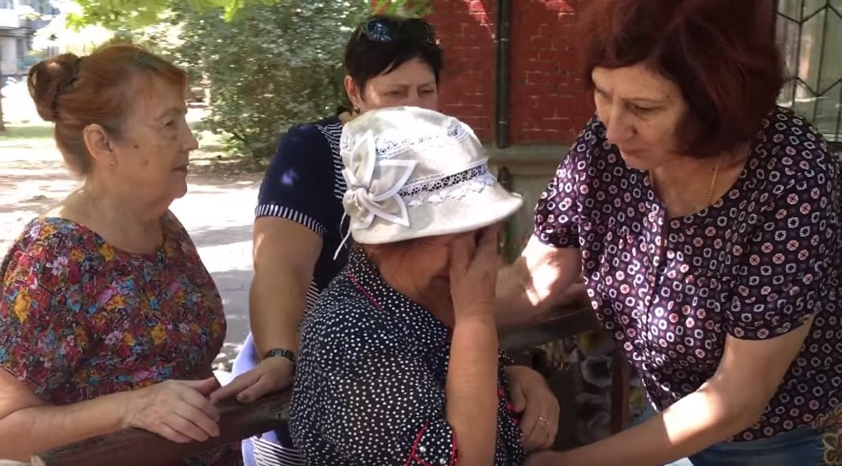 "Бідні американці": бабці Путіна вразили мережу новим маразматичним відео "Бідні американці": бабці Путіна вразили мережу новим маразматичним відео