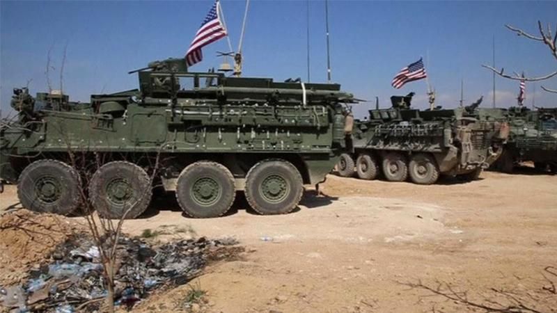 Трамп заявив Путіну, що США залишаться в Сирії до повної ліквідації "Ісламської Держави" Трамп заявив Путіну, що США залишаться в Сирії до повної ліквідації "Ісламської Держави"