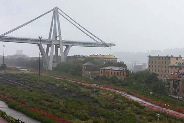 Обвал мосту в Італії: постраждалі українці записали відеозвернення Обвал мосту в Італії: постраждалі українці записали відеозвернення