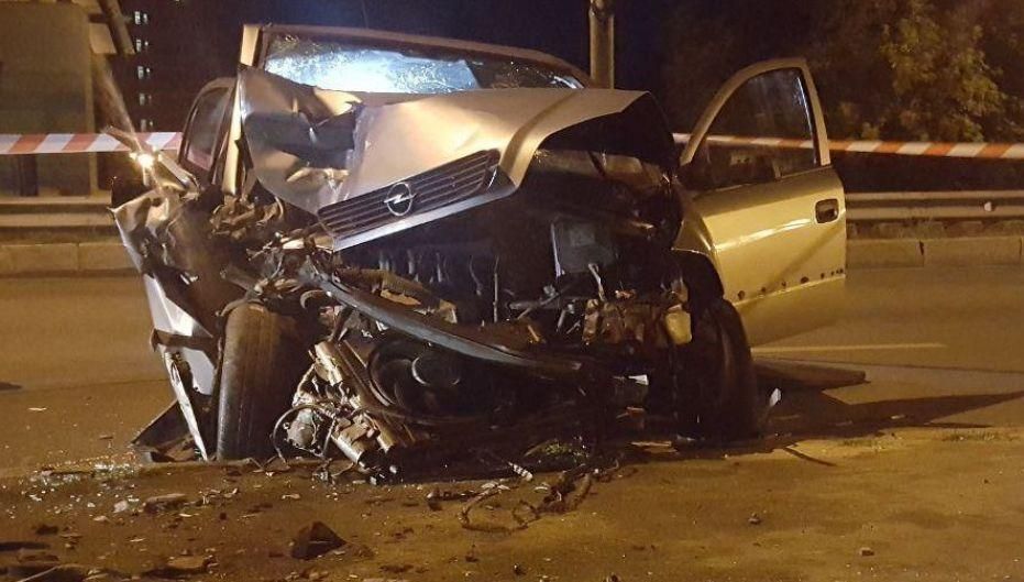 Таксисту "під кайфом", через якого загинула пасажирка, обрали запобіжний захід Таксисту "під кайфом", через якого загинула пасажирка, обрали запобіжний захід