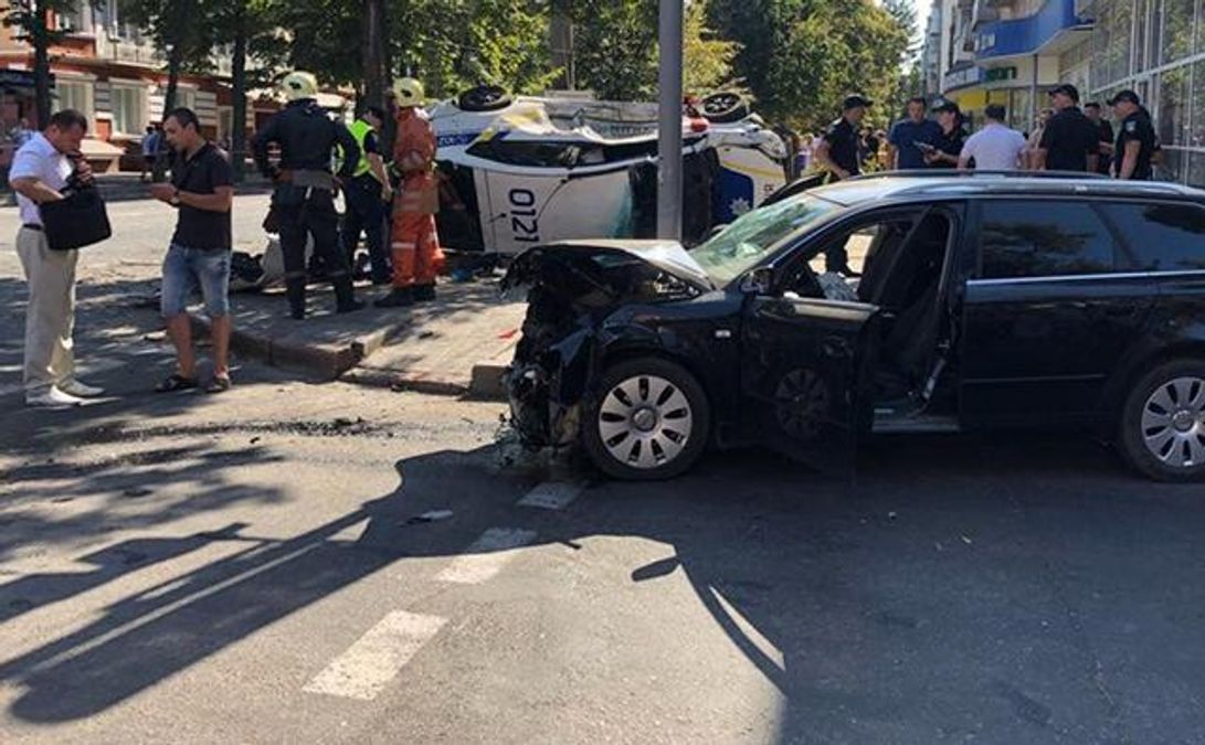 Жуткое ДТП в Сумах: в полиции рассказали подробности Жуткое ДТП в Сумах: в полиции рассказали подробности