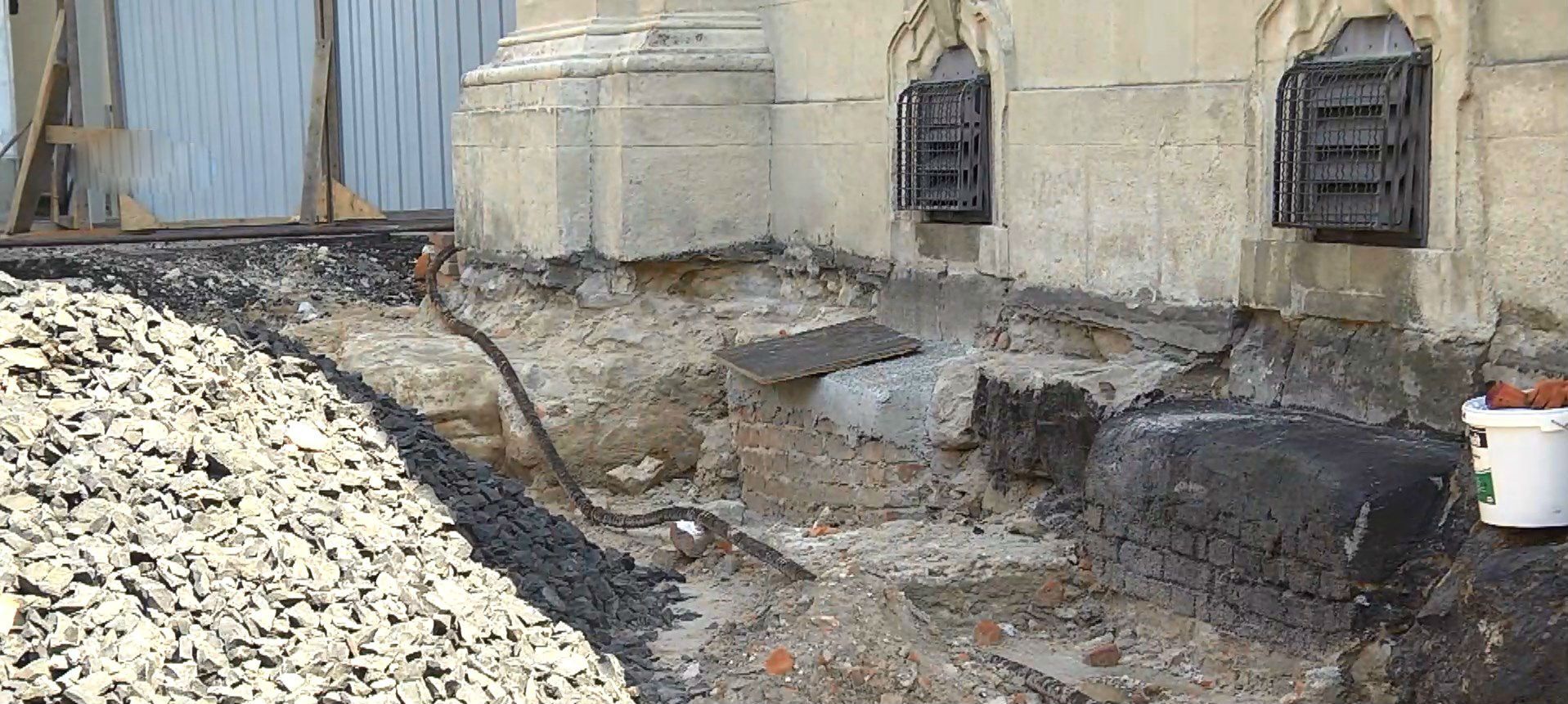 Во Львове обнаружили уникальную находку княжеских времен Во Львове обнаружили уникальную находку княжеских времен