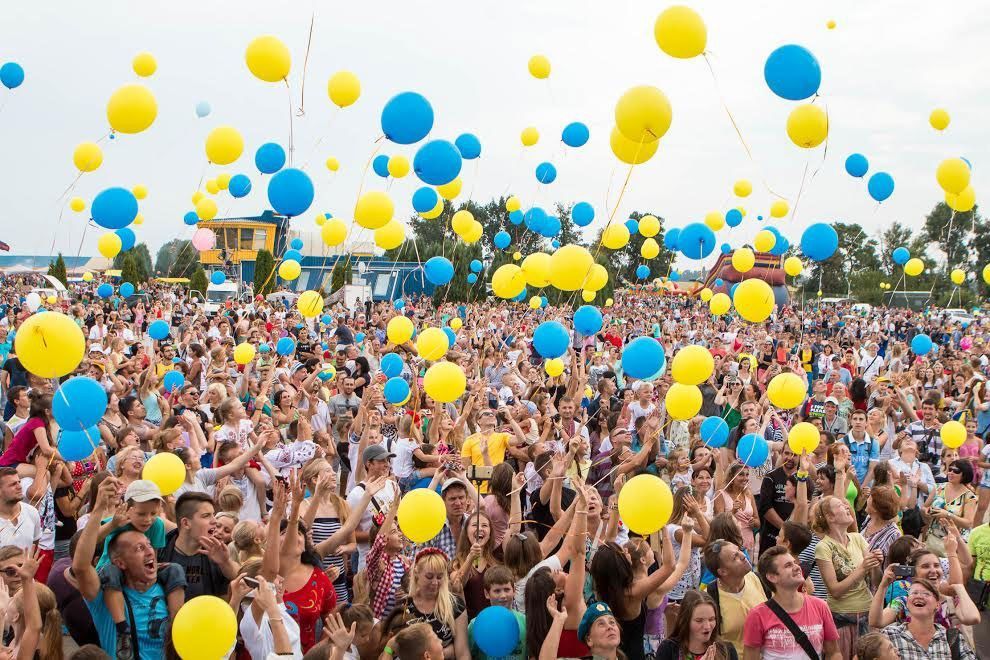 В Украине стало больше людей, которые считают себя гражданами государства, – соцопрос