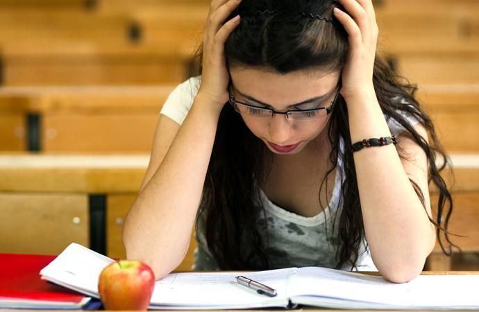 ЗНО з математики стане обов'язковим ЗНО з математики стане обов'язковим