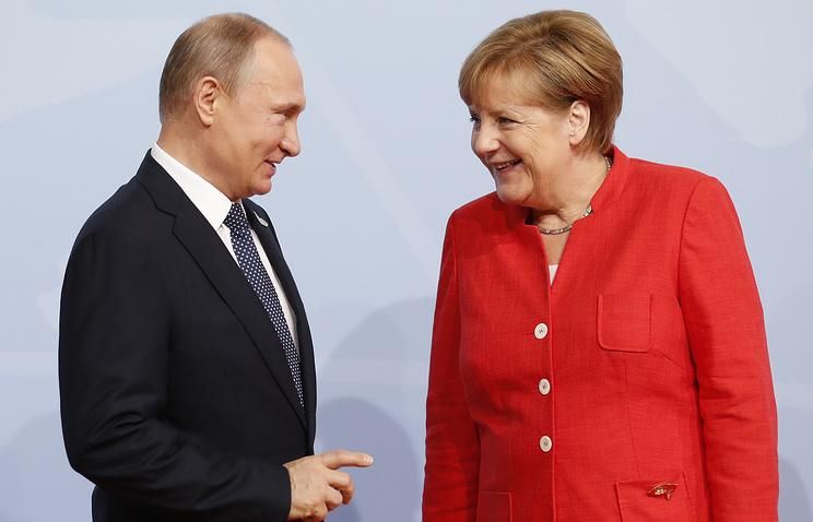 Путін обговорив із Меркель транзит газу через Україну Путін обговорив із Меркель транзит газу через Україну