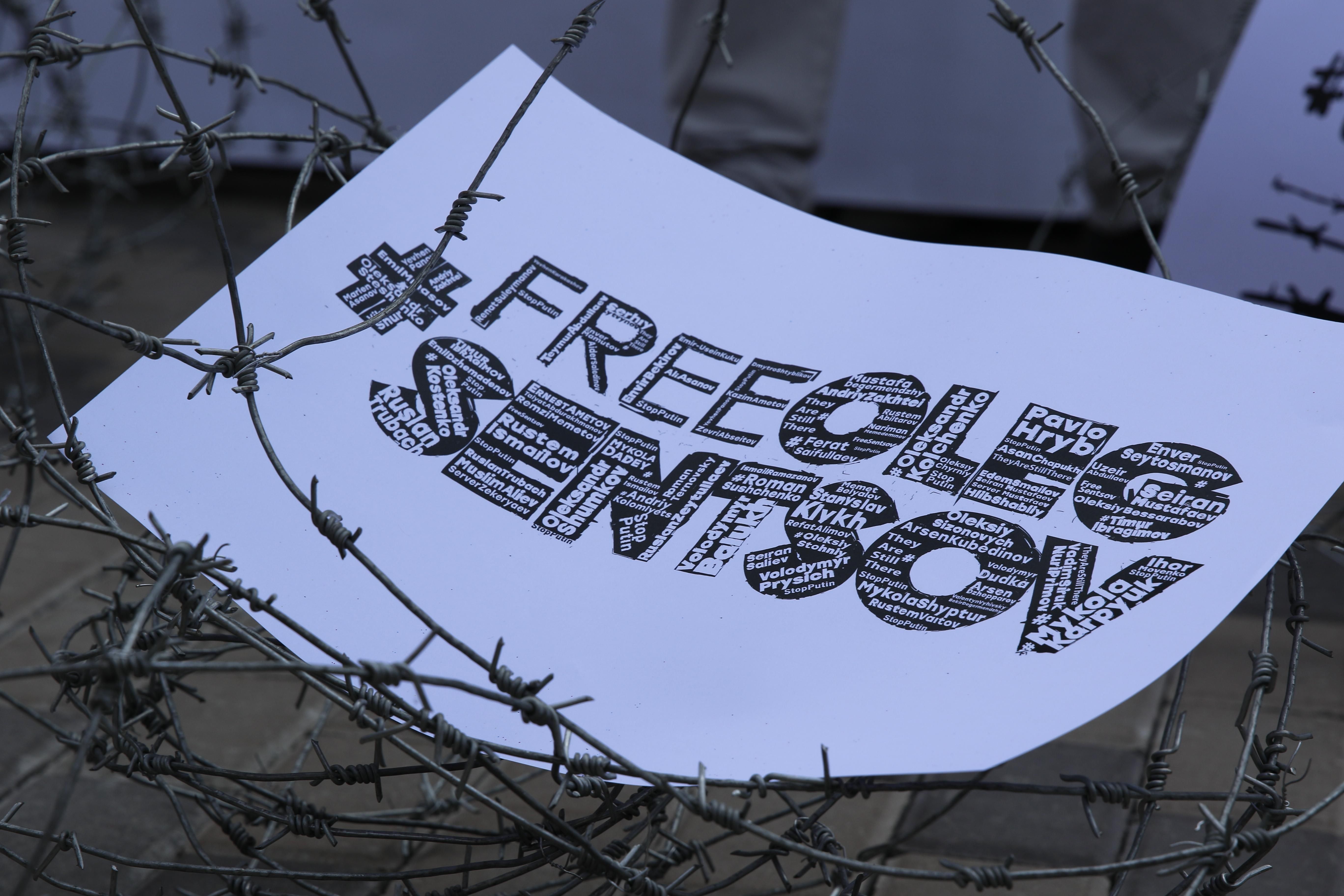 100 дней голодной забастовки: как поддержать Олега Сенцова 100 дней голодной забастовки: как поддержать Олега Сенцова