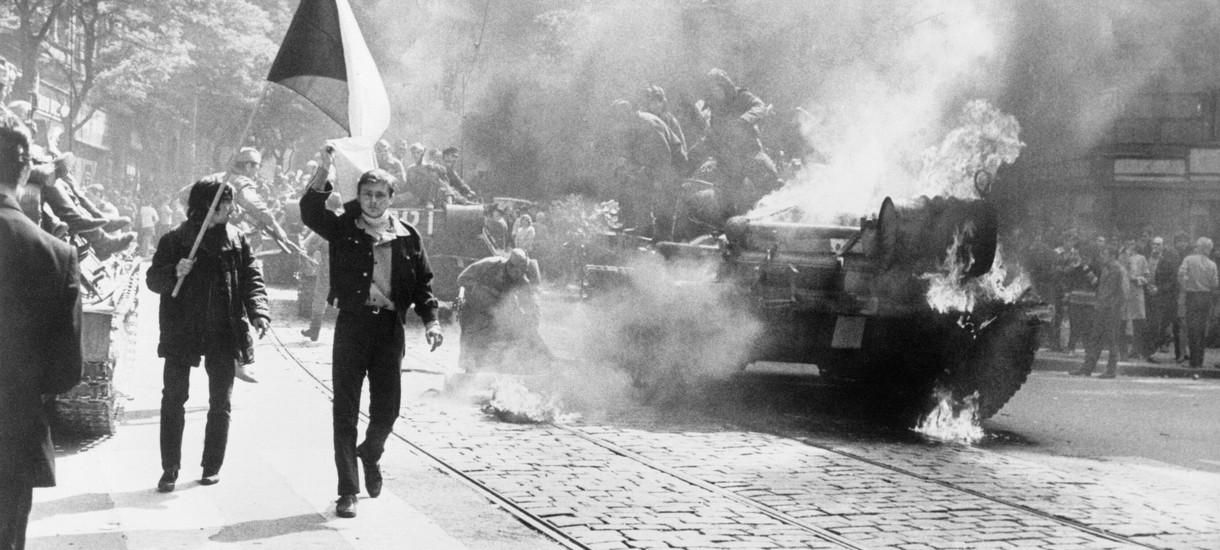 Брехня про Україну та "Празьку весну", або Хто й як розколює чехів Брехня про Україну та "Празьку весну", або Хто й як розколює чехів