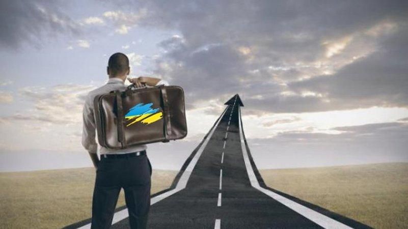 Скільки фірм у Польщі наймають працівників з України: приголомшливі цифри Скільки фірм у Польщі наймають працівників з України: приголомшливі цифри