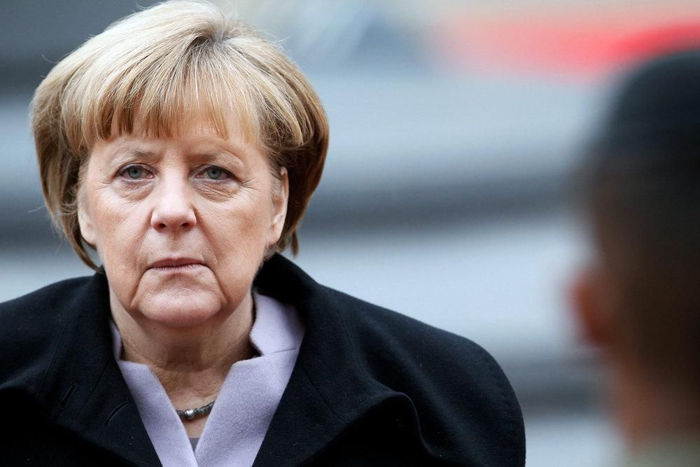 Меркель резко отреагировала на идею независимой платежной системы ЕС