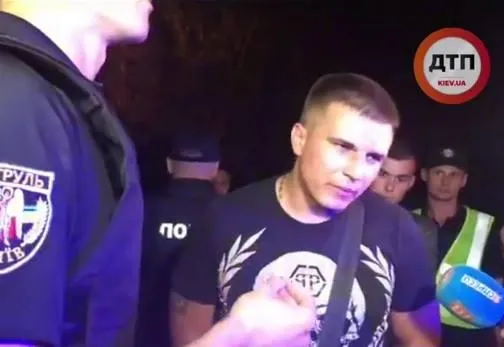 Після ДТП водій BMW намагався помінятись місцем з пасажиром Після ДТП водій BMW намагався помінятись місцем з пасажиром