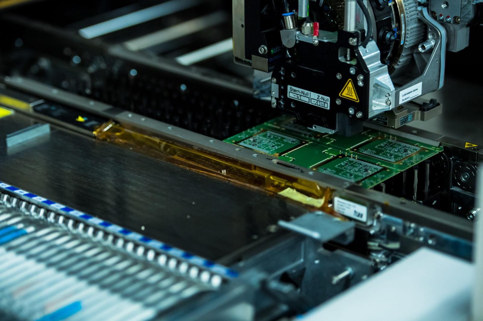 Qualcomm презентує процесор Snapdragon 855 до кінця цього року: нові деталі Qualcomm презентує процесор Snapdragon 855 до кінця цього року: нові деталі