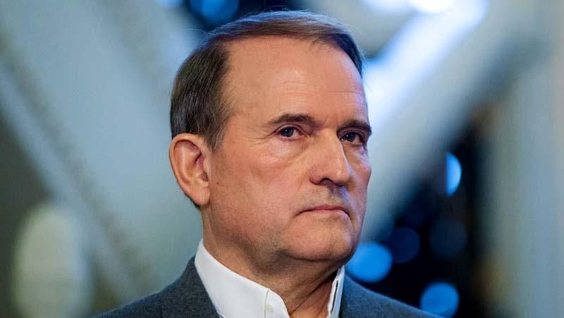 Медведчук рассчитывает на несколько миллионов "ваты", живущих в Украине, – коллега Сенцова Медведчук рассчитывает на несколько миллионов "ваты", живущих в Украине, – коллега Сенцова