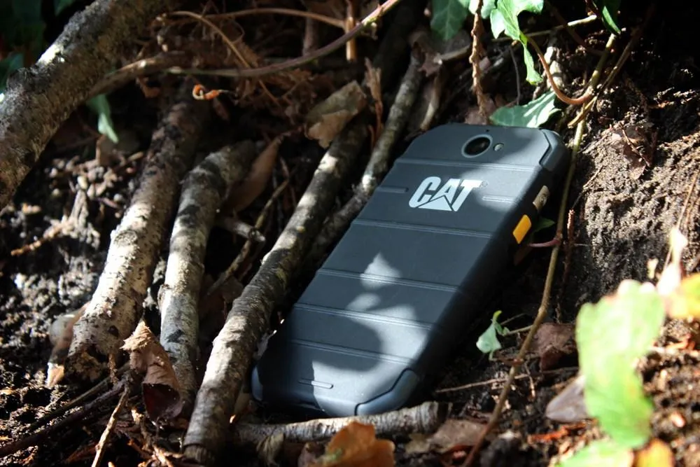 Caterpillar S30 Caterpillar S30