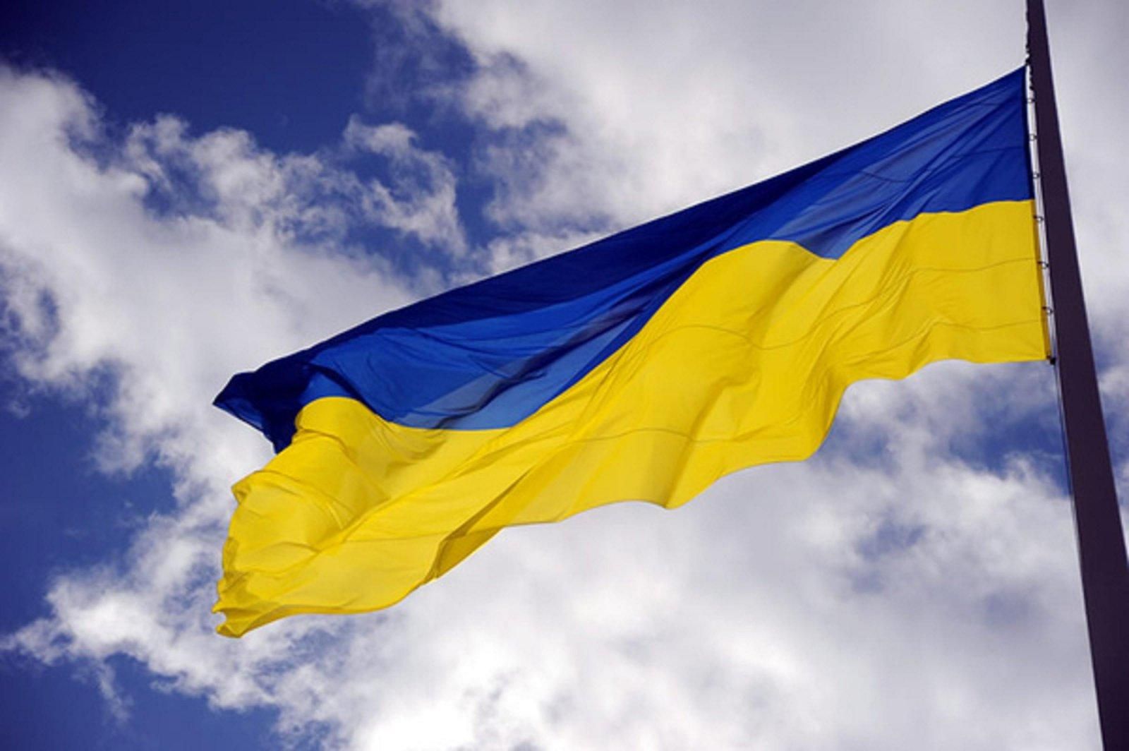 27 национальных флагов во всех областях: в Украине провели флешмоб