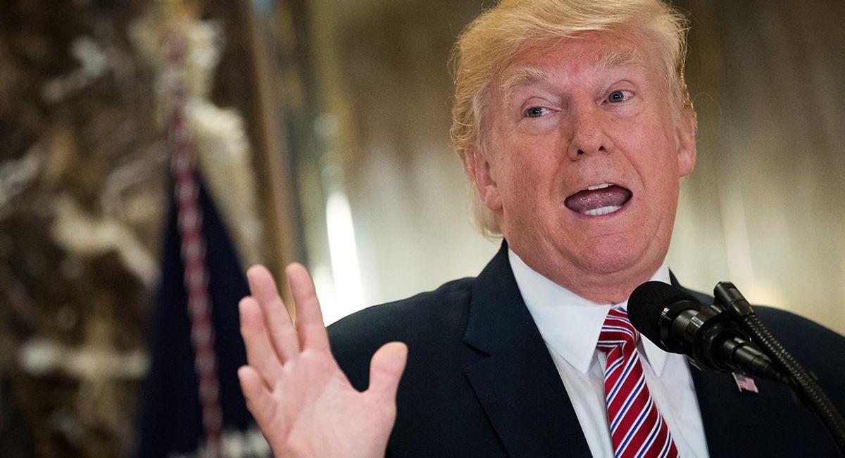 "Узнал об этом позже": Трамп подтвердил, что знал о выплатах своего адвоката порноактрисе "Узнал об этом позже": Трамп подтвердил, что знал о выплатах своего адвоката порноактрисе