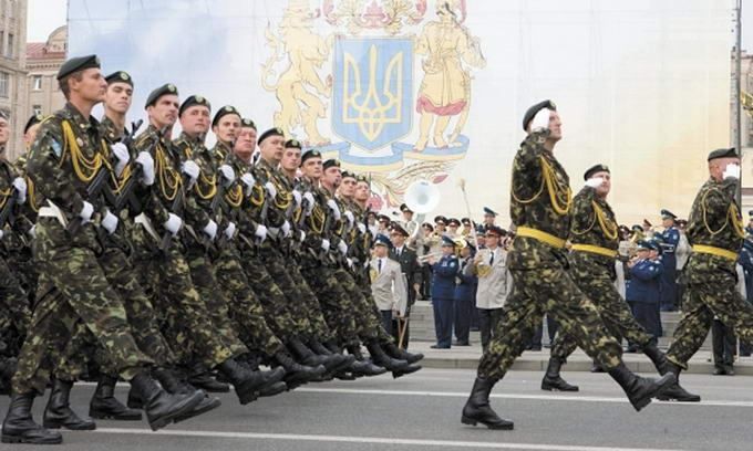 Заяви політиків, що армія повністю забезпечена – це брехня, – Дейнега 