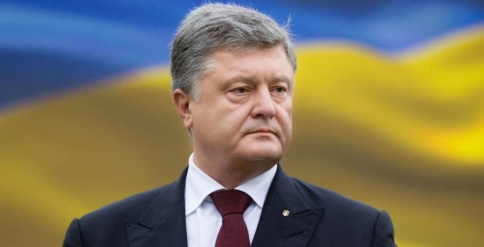 Ми розриваємо всі пута з Росією, – Порошенко зробив потужний заклик до українців