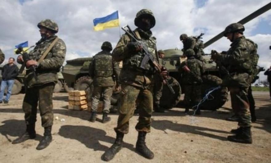 Чому в Україні не оголосили воєнний стан: Порошенко дав відповідь
