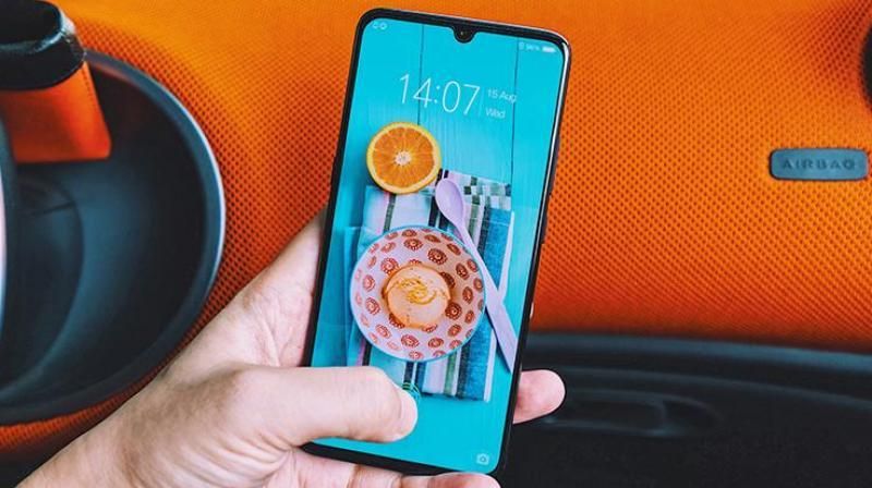Смартфон Vivo V11 Pro: з'явилася дата релізу новинки Смартфон Vivo V11 Pro: з'явилася дата релізу новинки