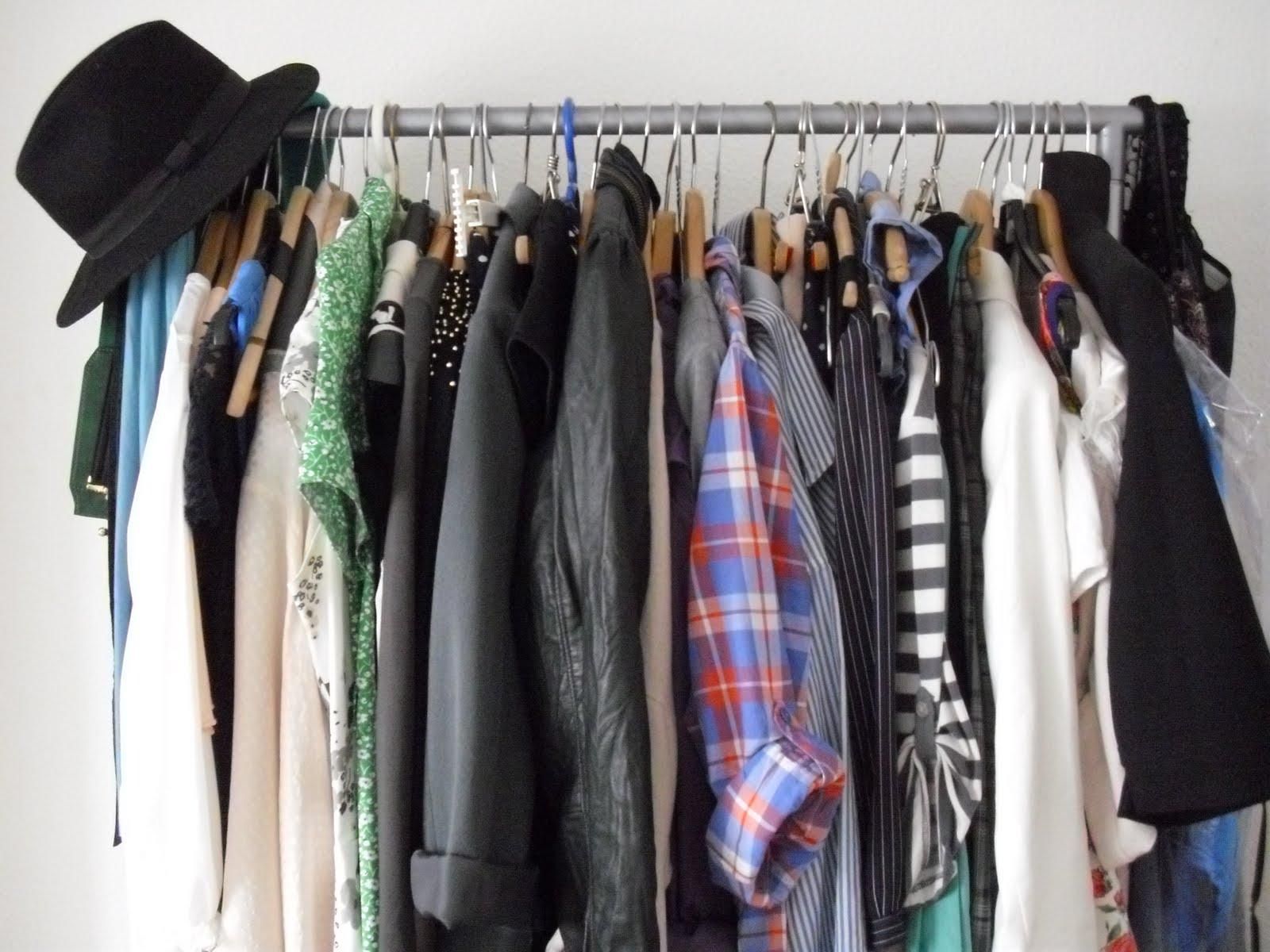 Куда девать ненужную одежду: пункты приема в Киеве Куда девать ненужную одежду: пункты приема в Киеве