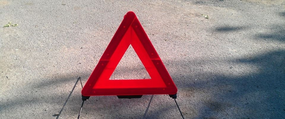 На Сумщине пьяный мотоциклист сбил двух женщин и девочку и скрылся:одна пострадавшая не выжила