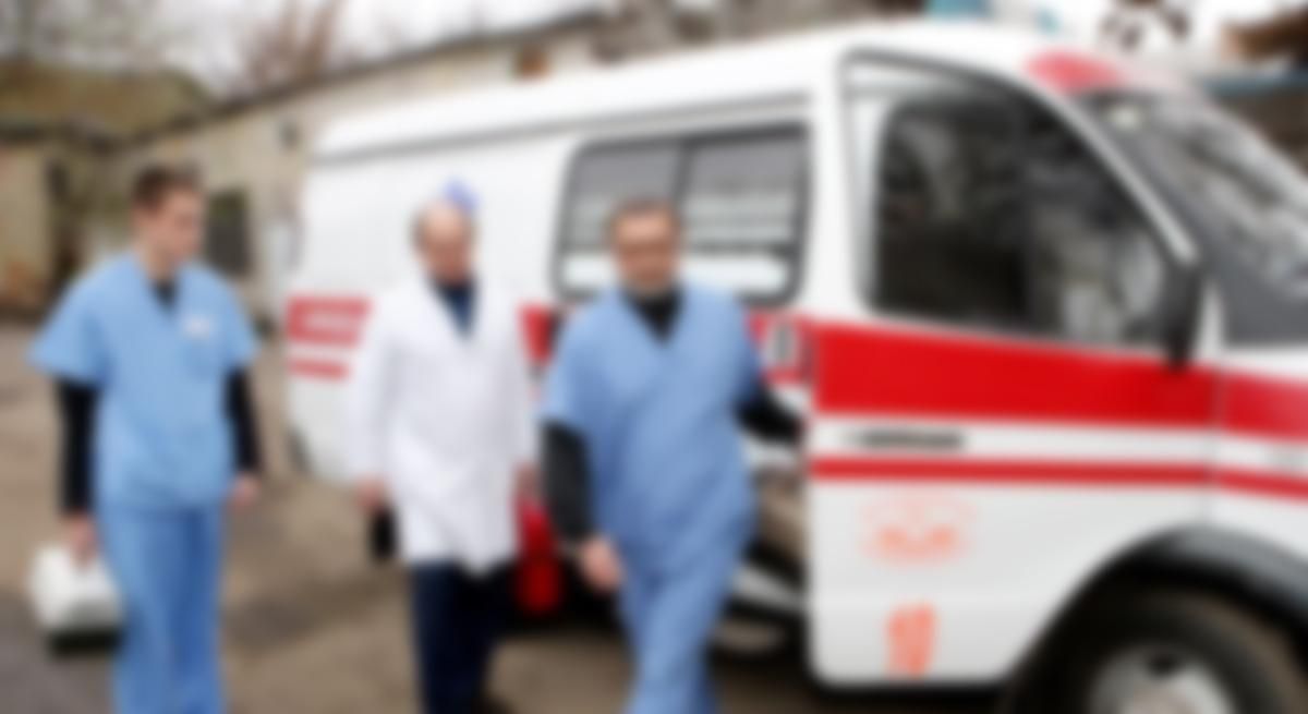 Скандал у Дніпрі: медики відмовилися надати допомогу закривавленому чоловіку 