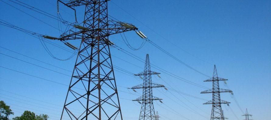 Негода на заході України знеструмила 53 населені пункти Негода на заході України знеструмила 53 населені пункти