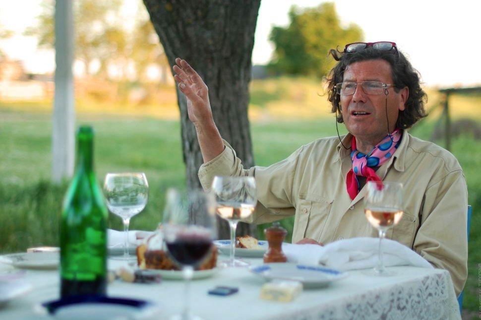 Пожар среди виноградников в Одесской области: французский винодел обвиняет полицию во лжи