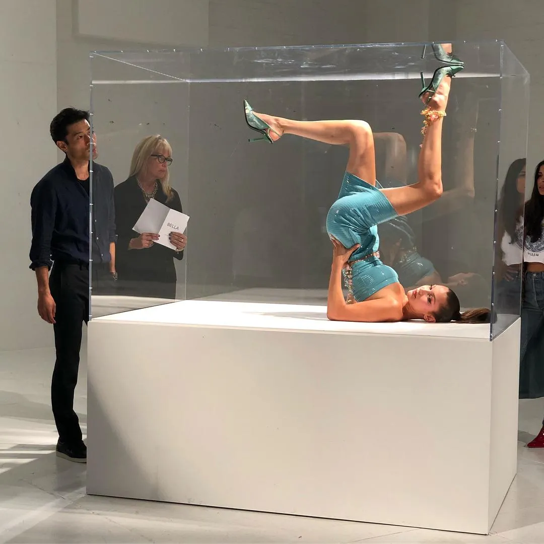 Белла Хадід для журналу Pop Белла Хадід для журналу Pop