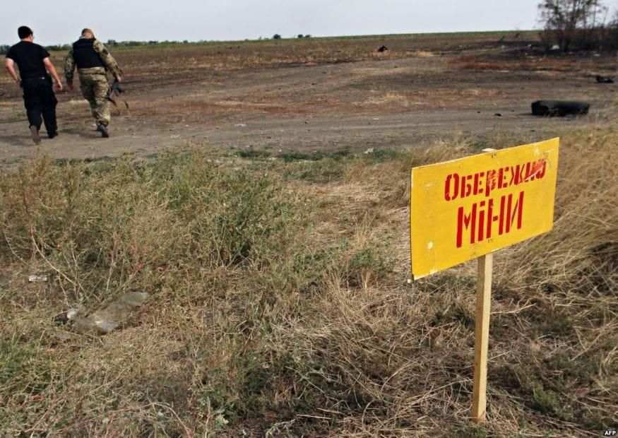 Українські військові підірвались на мінах на Донбасі: є загиблі та поранені