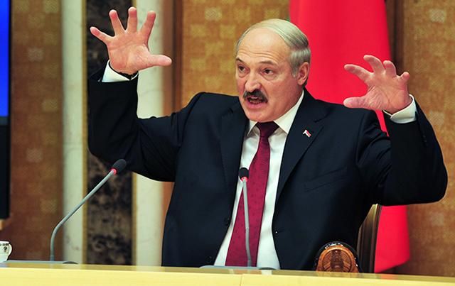 Лукашенко выступил с претензиями в адрес России