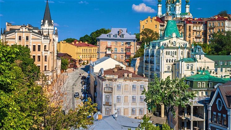 Київ відвідала рекордна кількість туристів: з яких країн найбільше