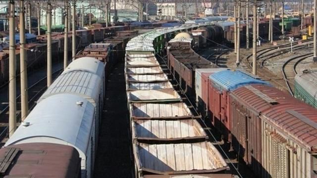 Український бізнес просить Кабмін тимчасово зупинити транзит вантажів РФ