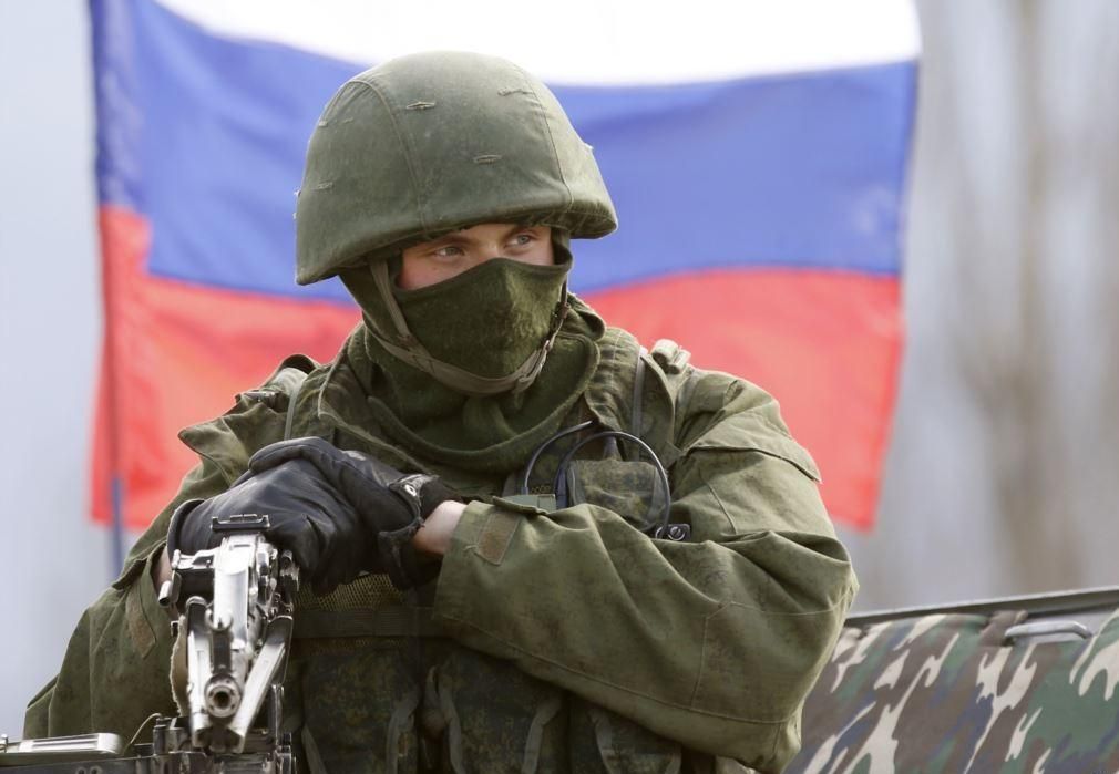Скільки російських військових загинули на Донбасі за перший рік війни: дані розвідки