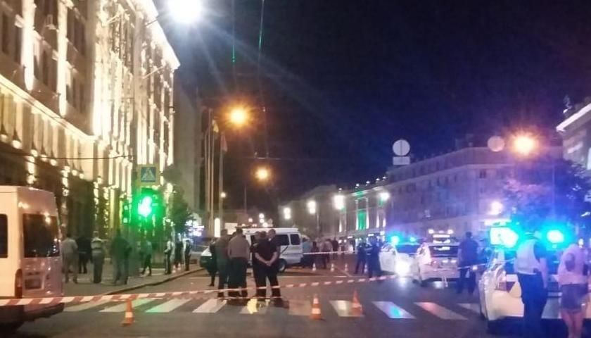 Стрілянина біля мерії Харкова: охоронець прийшов до тями