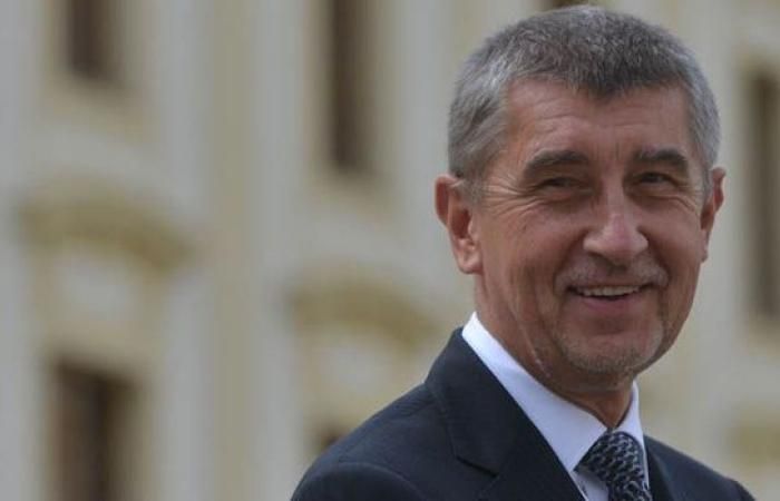 Чехия не будет принимать беженцев, потому что принимает украинцев, – премьер страны