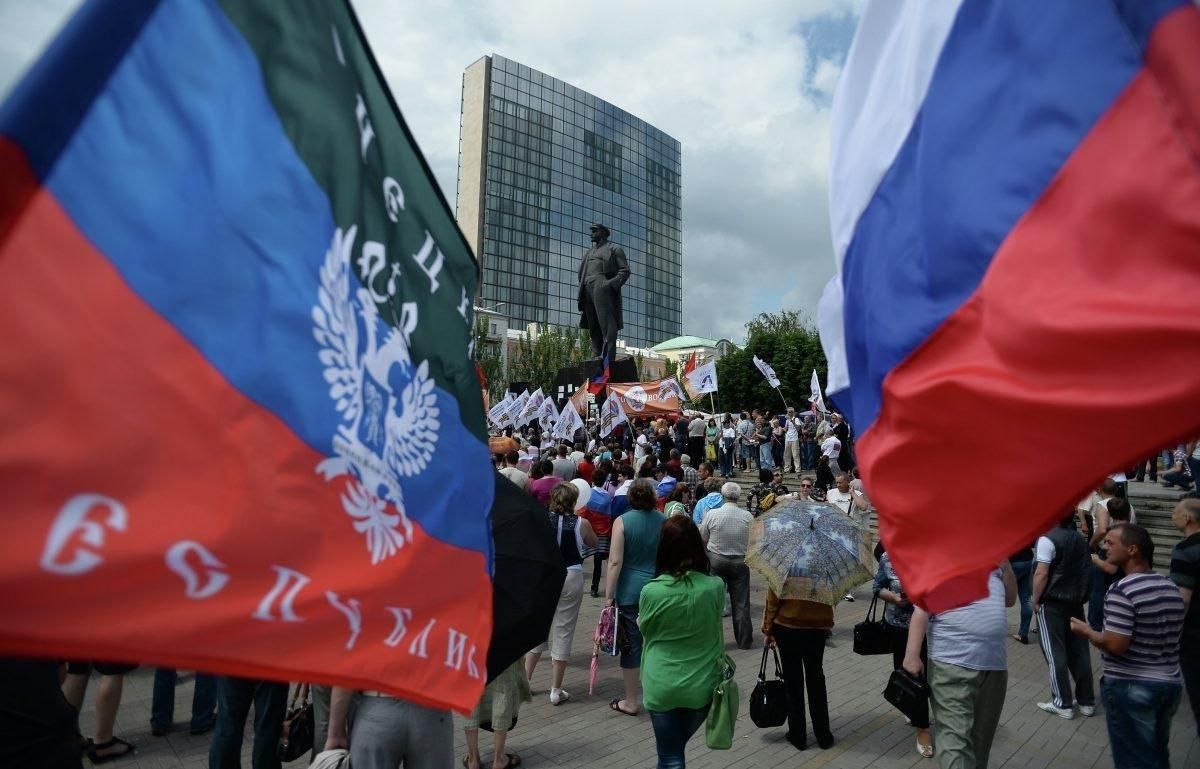 Задача России – вернуть Донбасс в Украину, но на специфических условиях, –  политолог