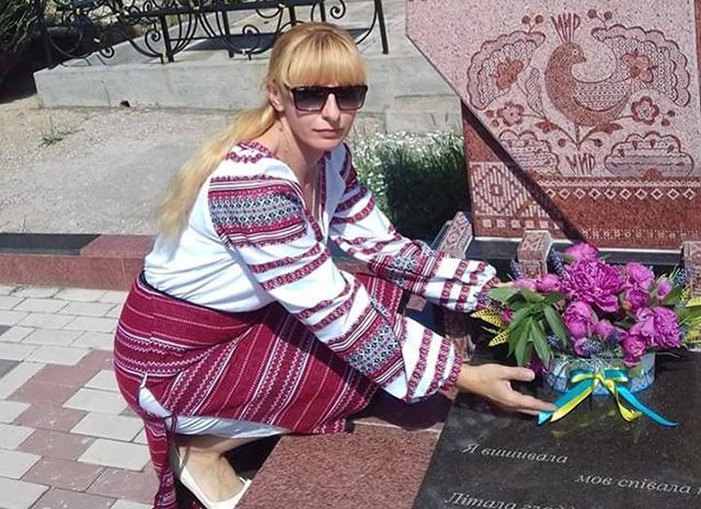 У Криму обшукують активістку Українського культурного центру: відомі ймовірні причини