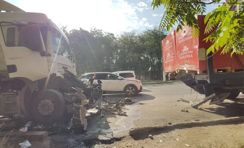 вантажівки, вибух, газ, Одеса, ДТП вантажівки, вибух, газ, Одеса, ДТП