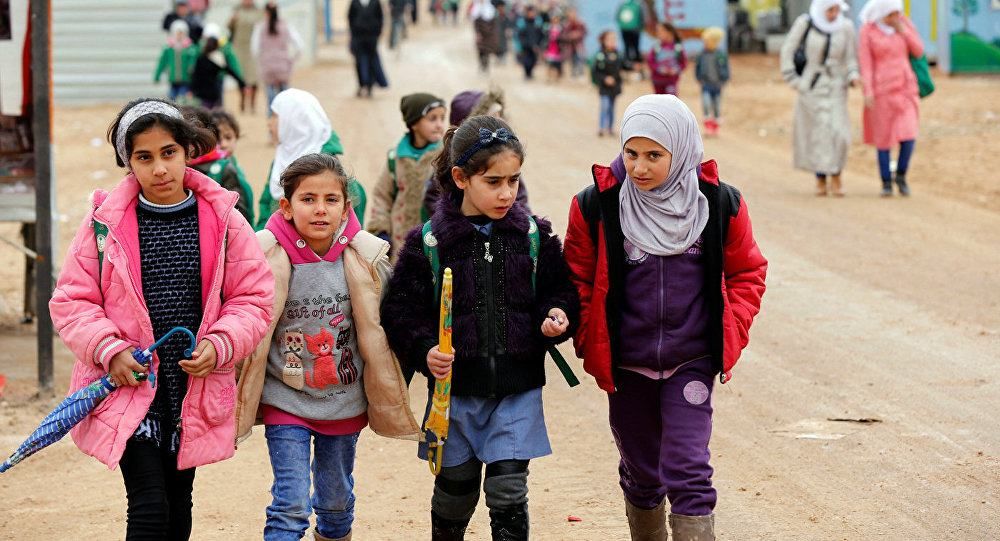 Сколько детей-беженцев не ходят в школу: потрясающая цифра Сколько детей-беженцев не ходят в школу: потрясающая цифра