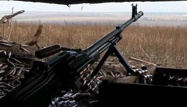 Ситуация на Донбассе: боевики неожиданно уменьшили количество обстрелов Ситуация на Донбассе: боевики неожиданно уменьшили количество обстрелов