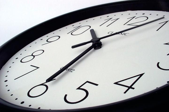 В ЄС планують відмовитись від переходу на літній та зимовий час В ЄС планують відмовитись від переходу на літній та зимовий час