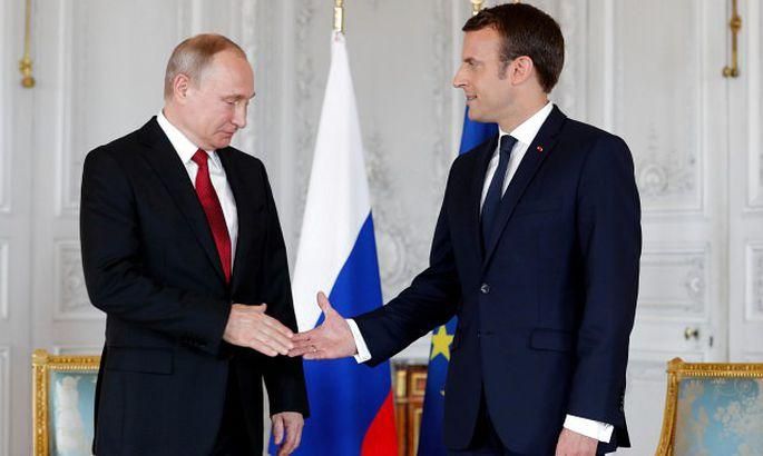 Почему от Макрона "повеяло оттепелью" в отношениях с Россией Почему от Макрона "повеяло оттепелью" в отношениях с Россией