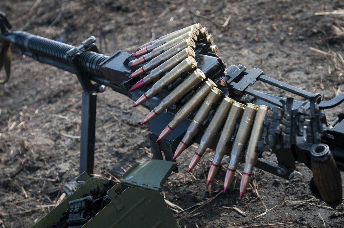 "Шкільне перемир'я" на Донбасі: бойовики стріляють з гранатометів та кулеметів 