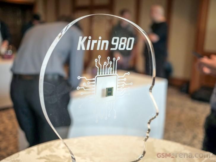 Huawei представила процесор Kirin 980 на IFA 2018 Huawei представила процесор Kirin 980 на IFA 2018